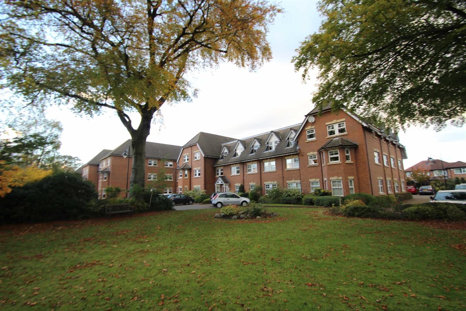 Wellington Road, Timperley